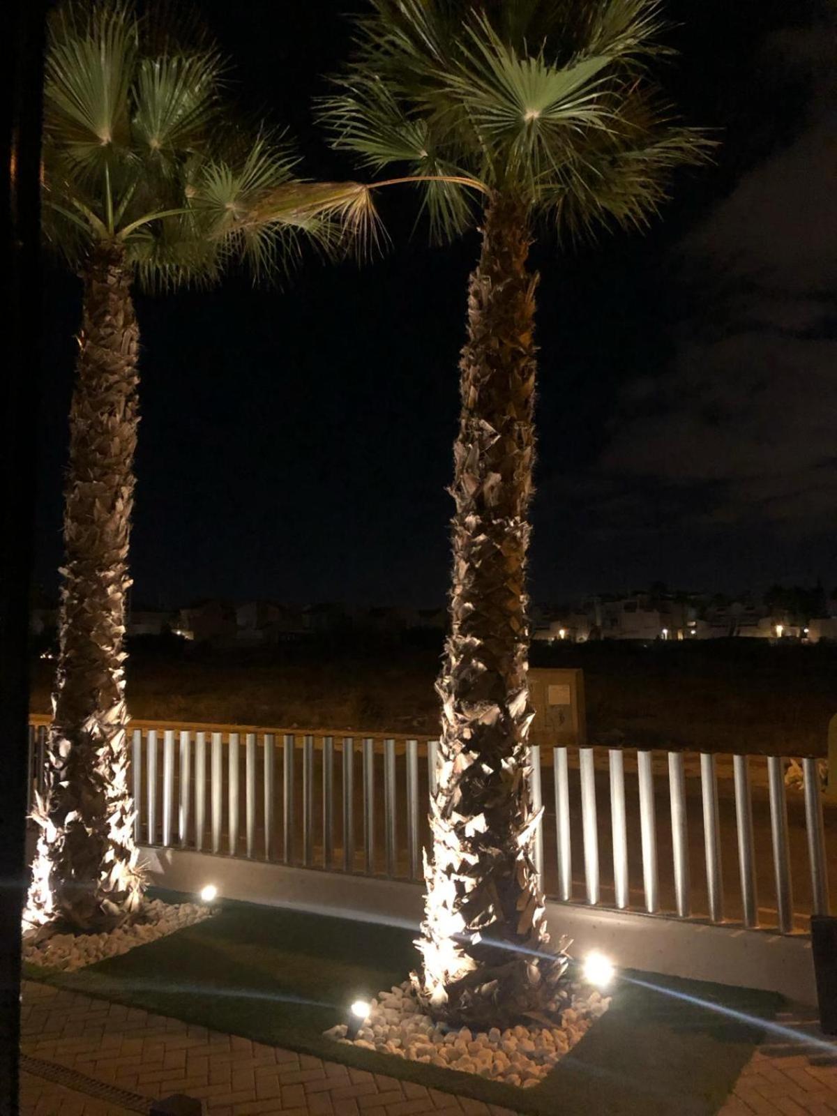 Palmview Poolside Heaven In Turquesa Del Mar Apartment โอริอุเอลา ภายนอก รูปภาพ
